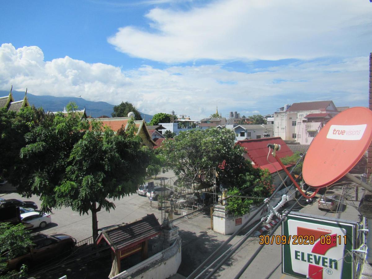 Jay Guesthouse And Restaurant (Adults Only) Chiang Mai Exterior foto