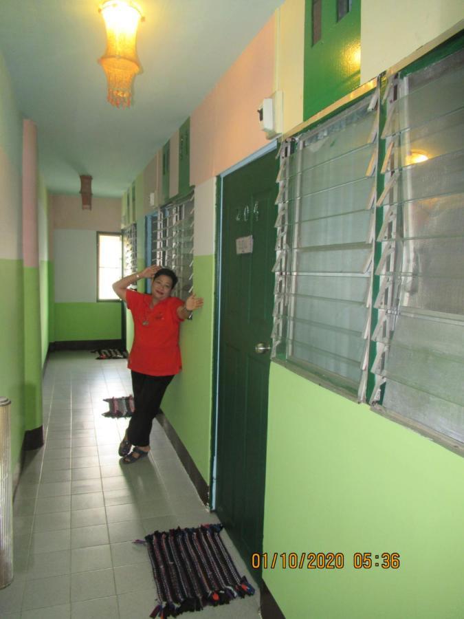 Jay Guesthouse And Restaurant (Adults Only) Chiang Mai Exterior foto